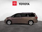 2019 Toyota Sienna LE
