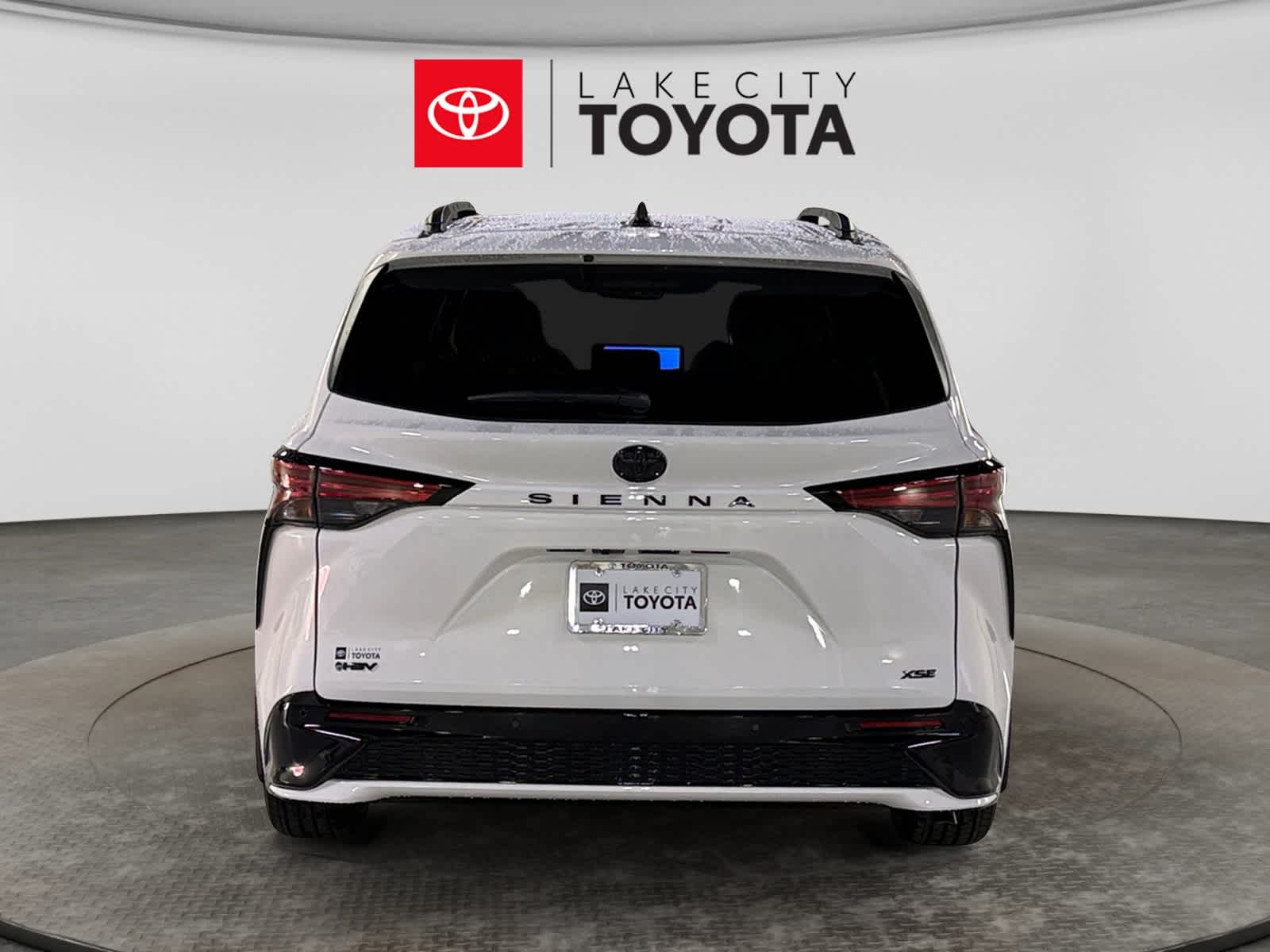 2026 Toyota Sienna XSE