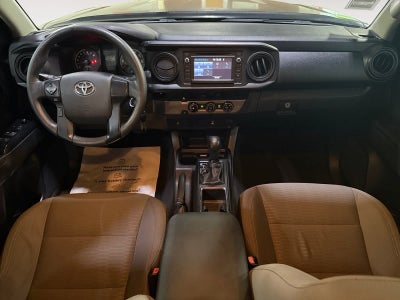 2016 Toyota Tacoma SR