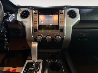 2018 Toyota Tundra SR5