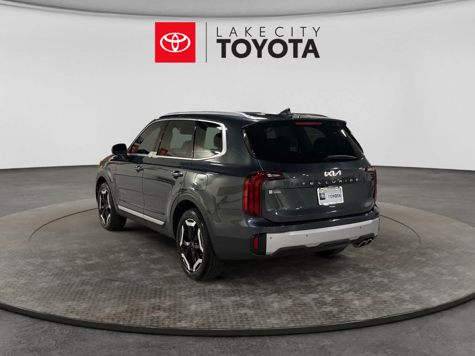 2024 Kia Telluride S