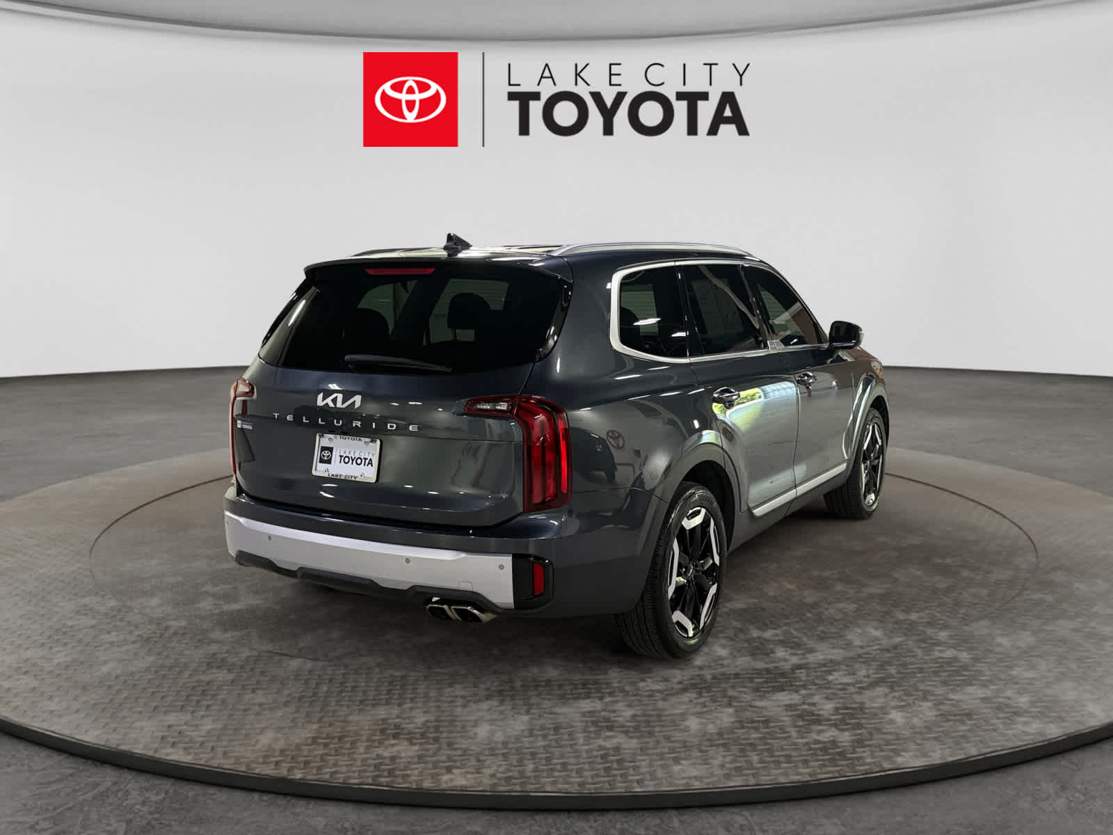 2024 Kia Telluride S