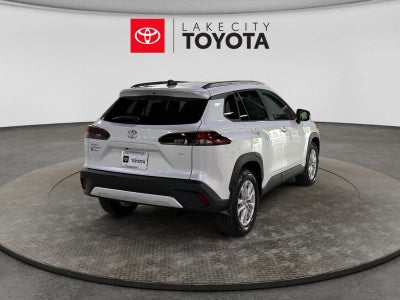 2026 Toyota Corolla Cross LE