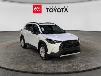 2026 Toyota Corolla Cross LE