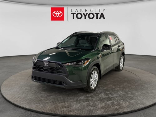 2026 Toyota Corolla Cross LE