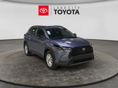 2025 Toyota Corolla Cross LE