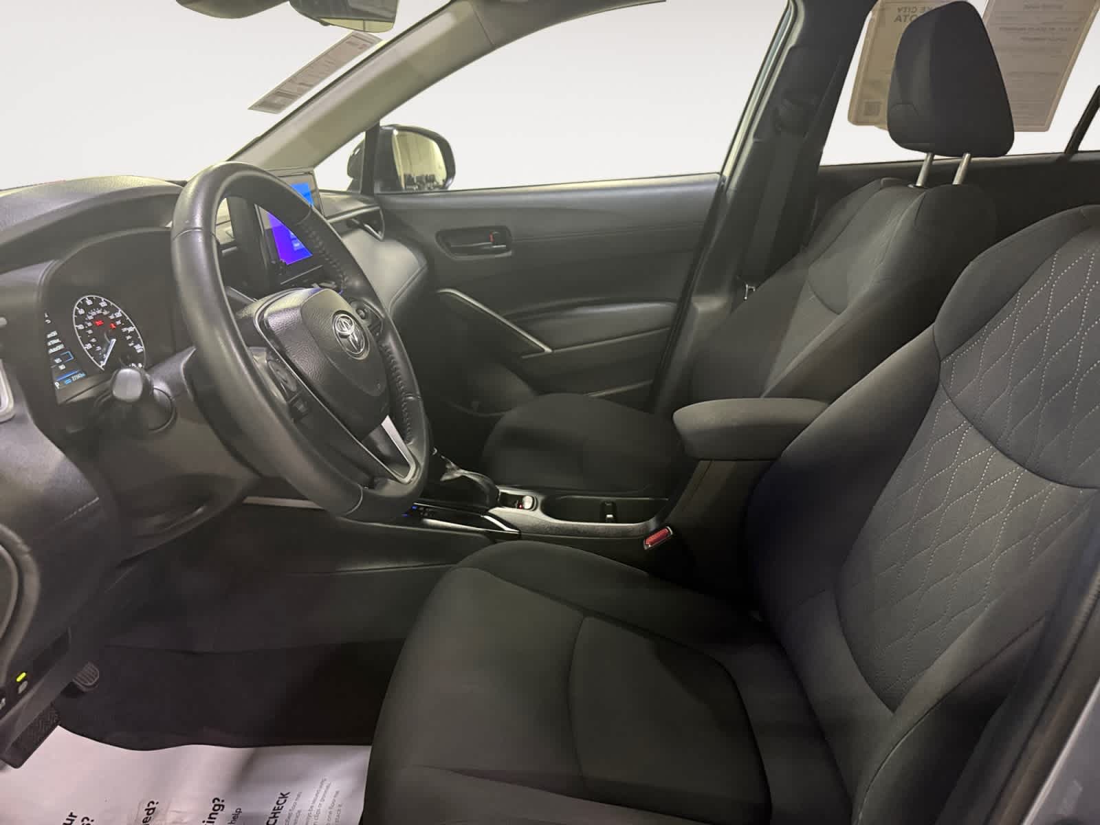 2025 Toyota Corolla Cross LE