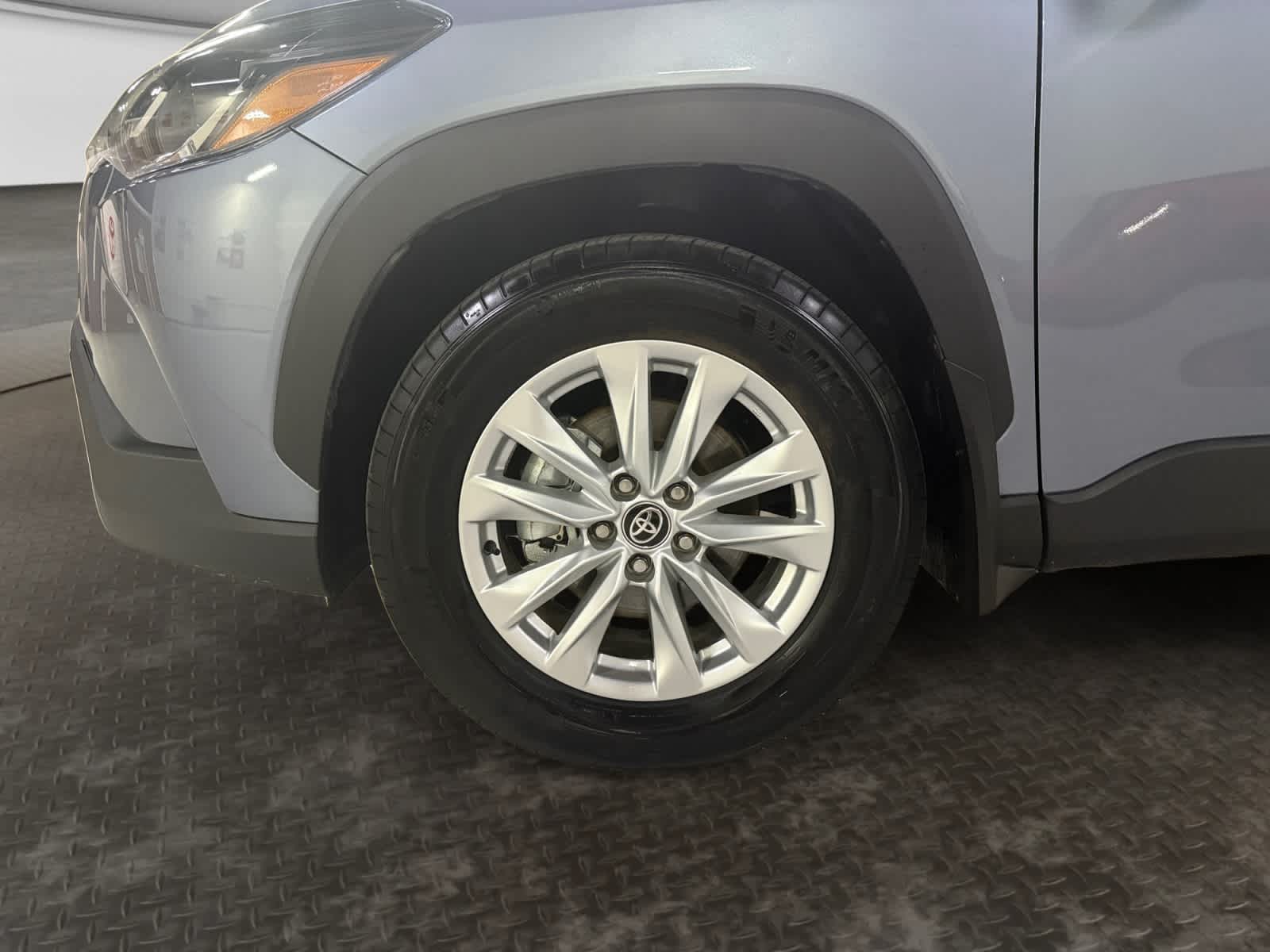 2025 Toyota Corolla Cross LE
