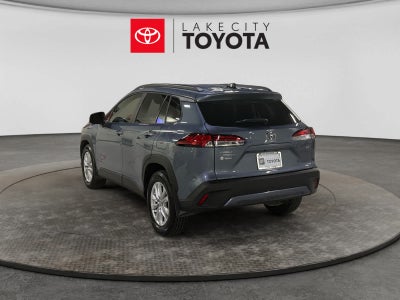 2025 Toyota Corolla Cross LE