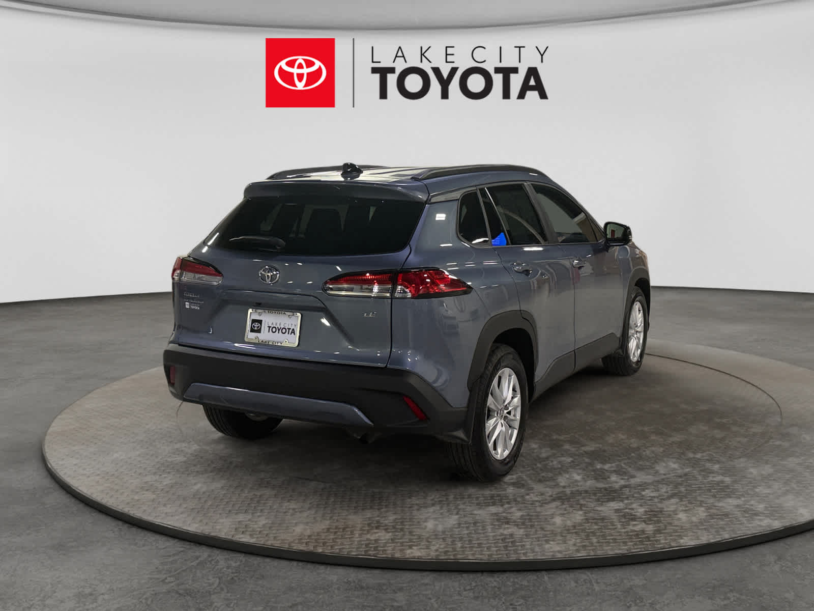 2025 Toyota Corolla Cross LE