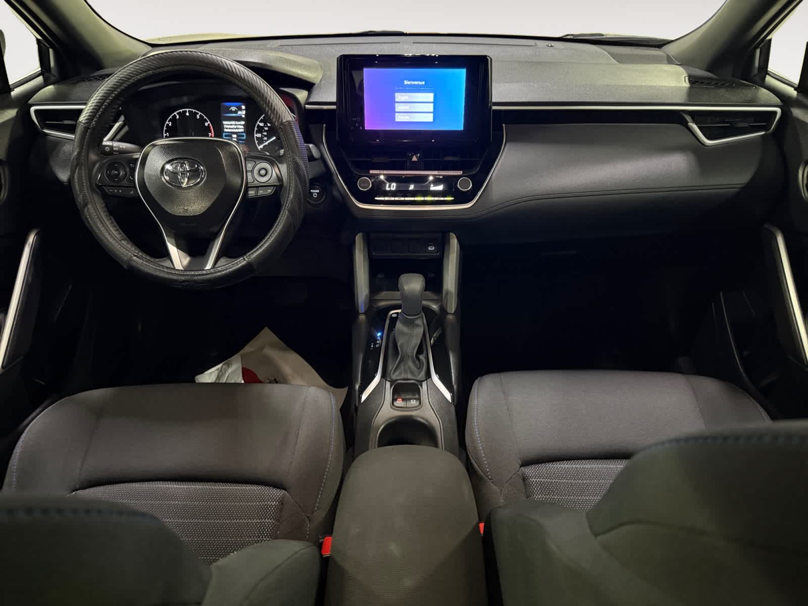 2025 Toyota Corolla Cross Hybrid SE