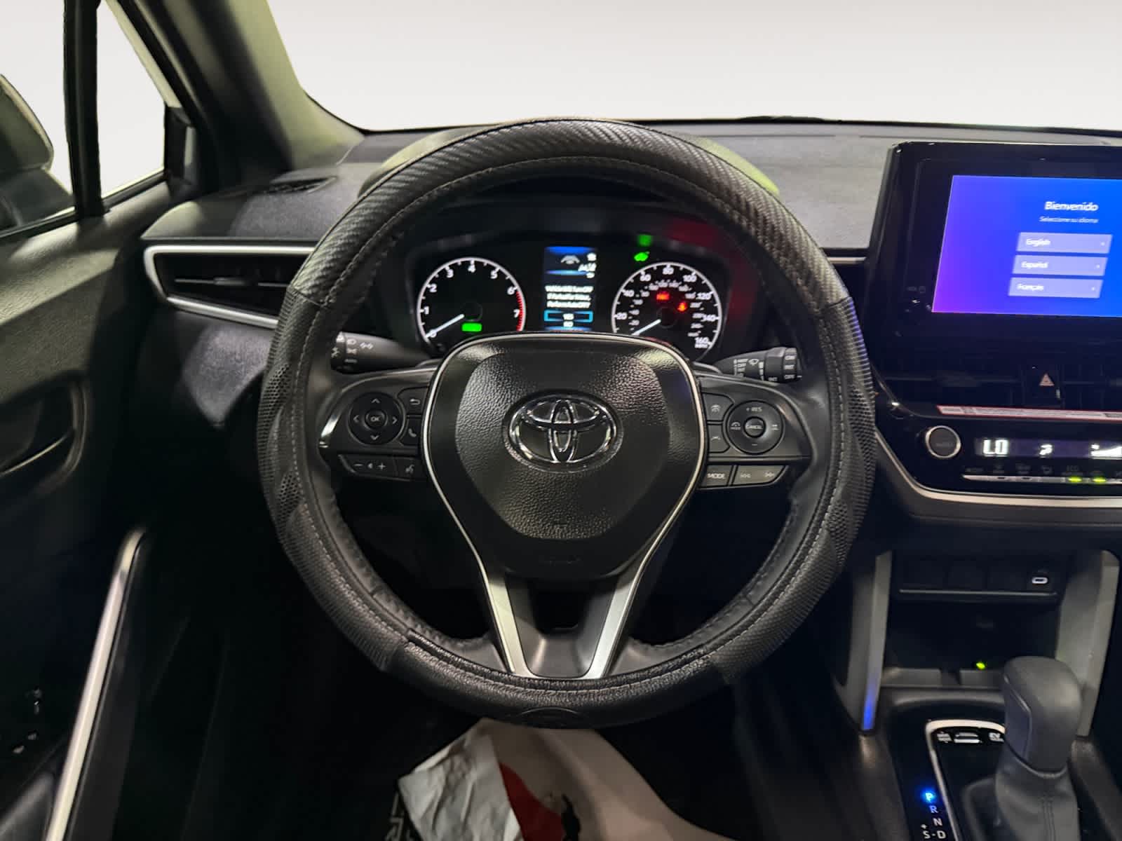 2025 Toyota Corolla Cross Hybrid SE