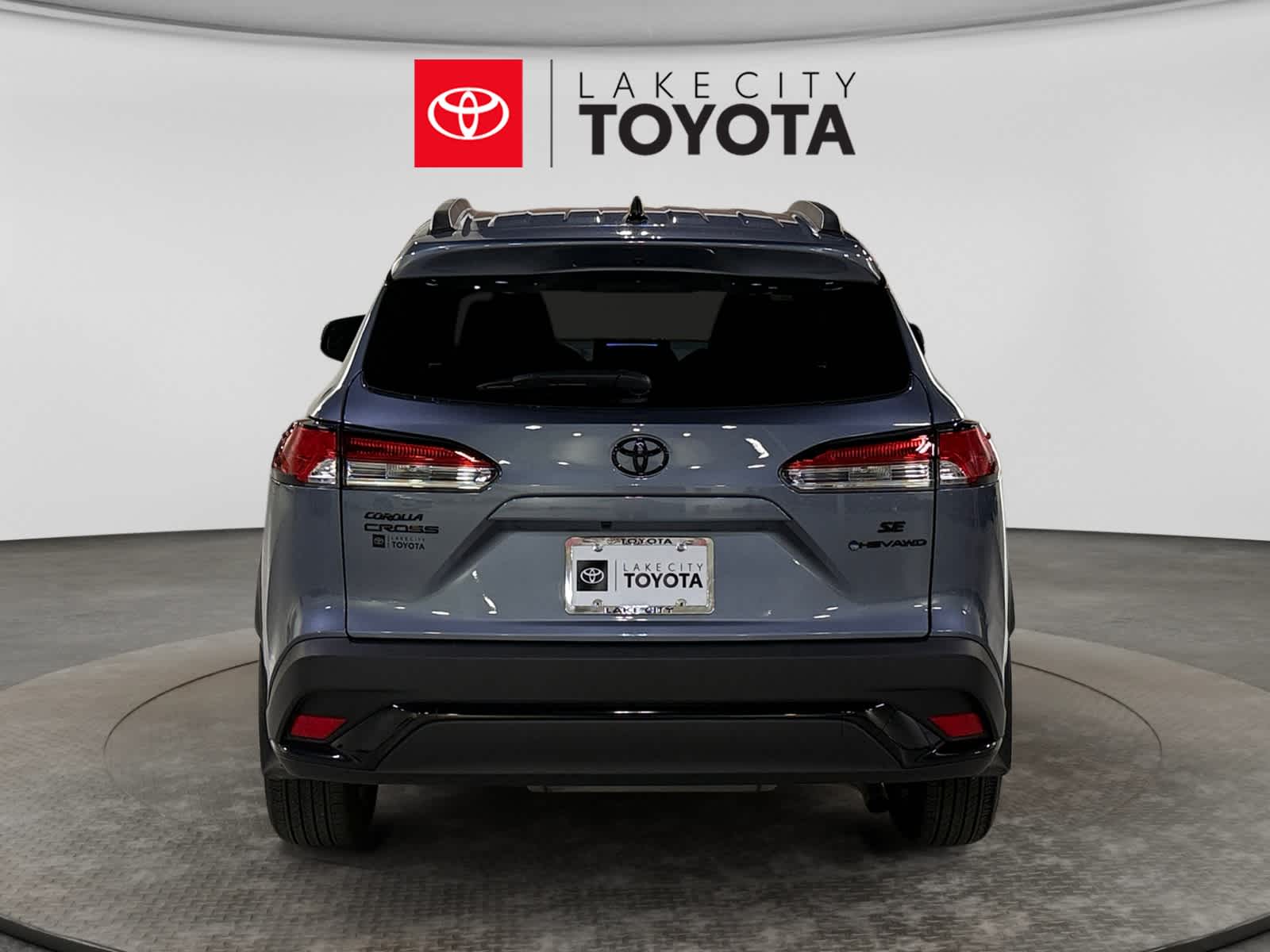 2025 Toyota Corolla Cross Hybrid SE