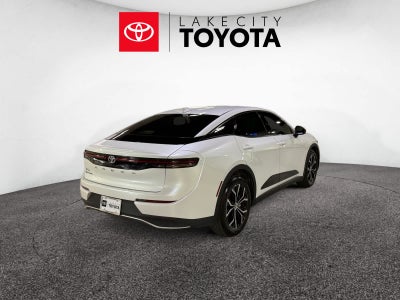 2025 Toyota Crown XLE