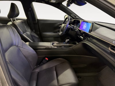 2023 Toyota Crown Limited