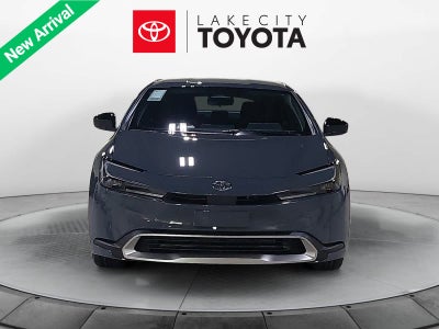 2025 Toyota Prius Plug-In Hybrid SE