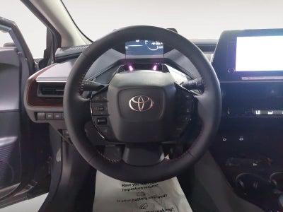 2025 Toyota Prius Plug-In Hybrid SE