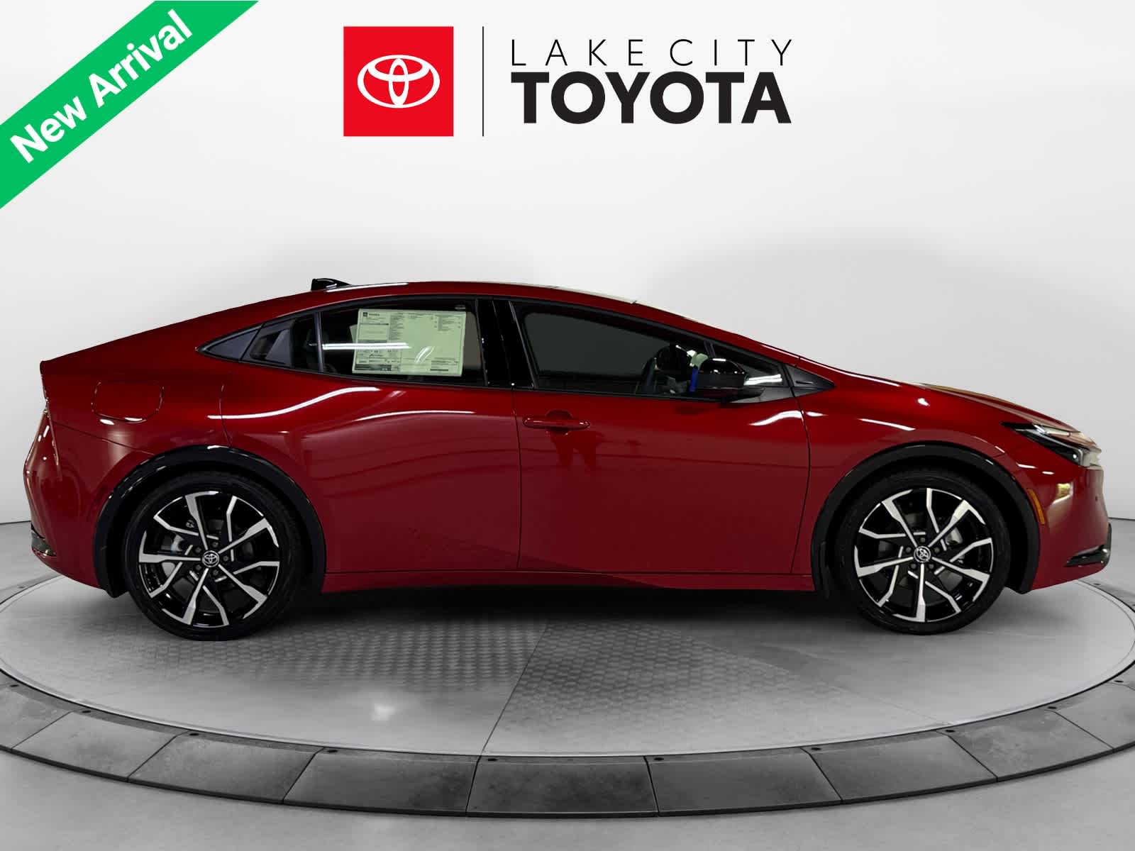 2026 Toyota Prius Plug-In Hybrid XSE