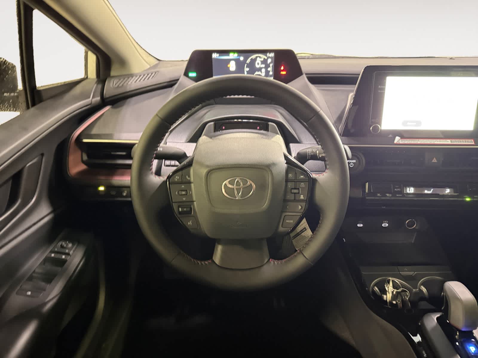 2026 Toyota Prius Plug-In Hybrid SE