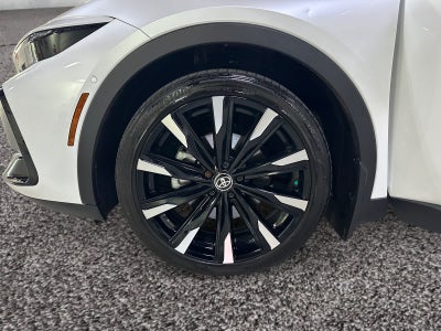 2024 Toyota Crown Platinum