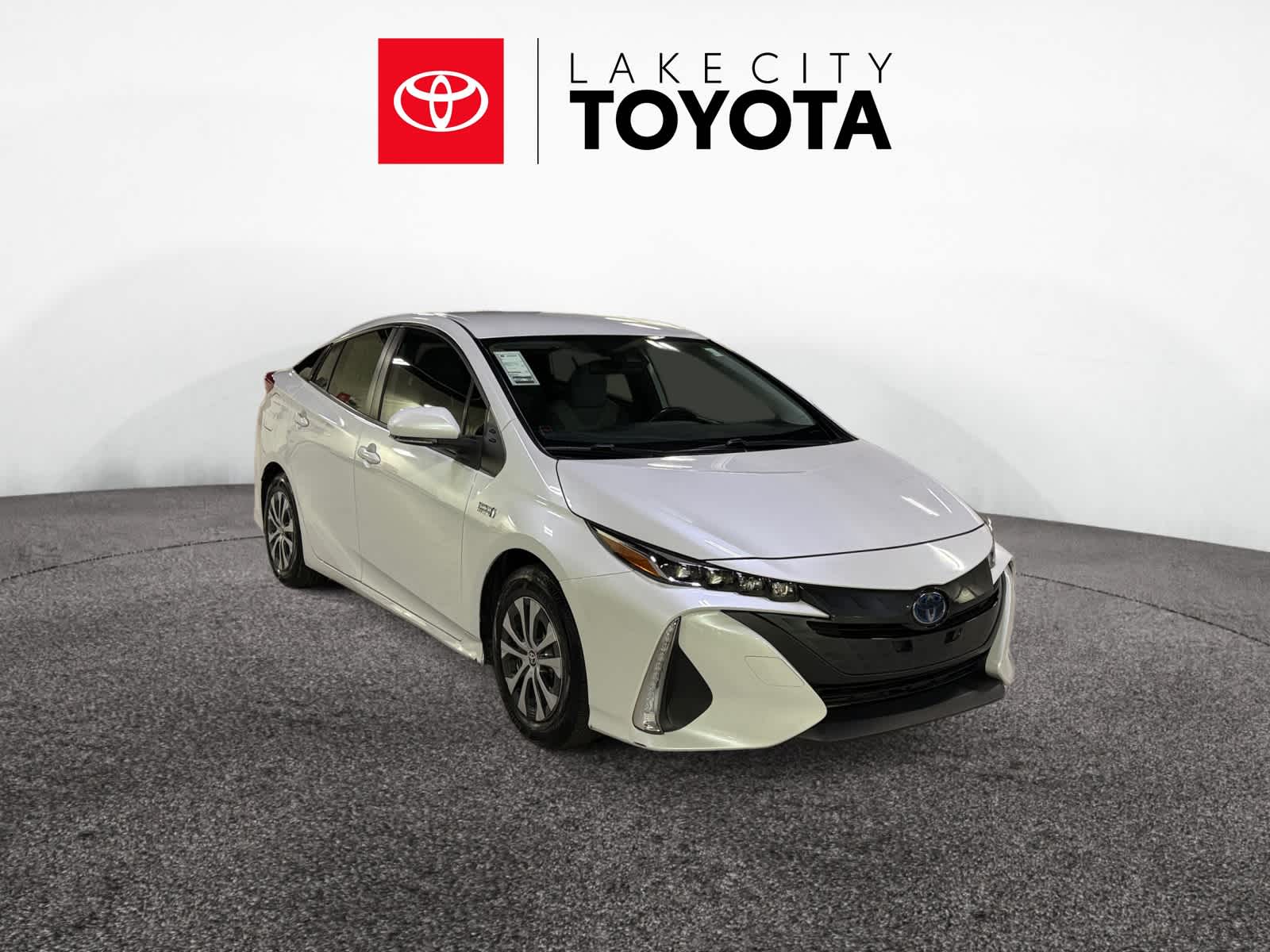 2021 Toyota Prius Prime LE