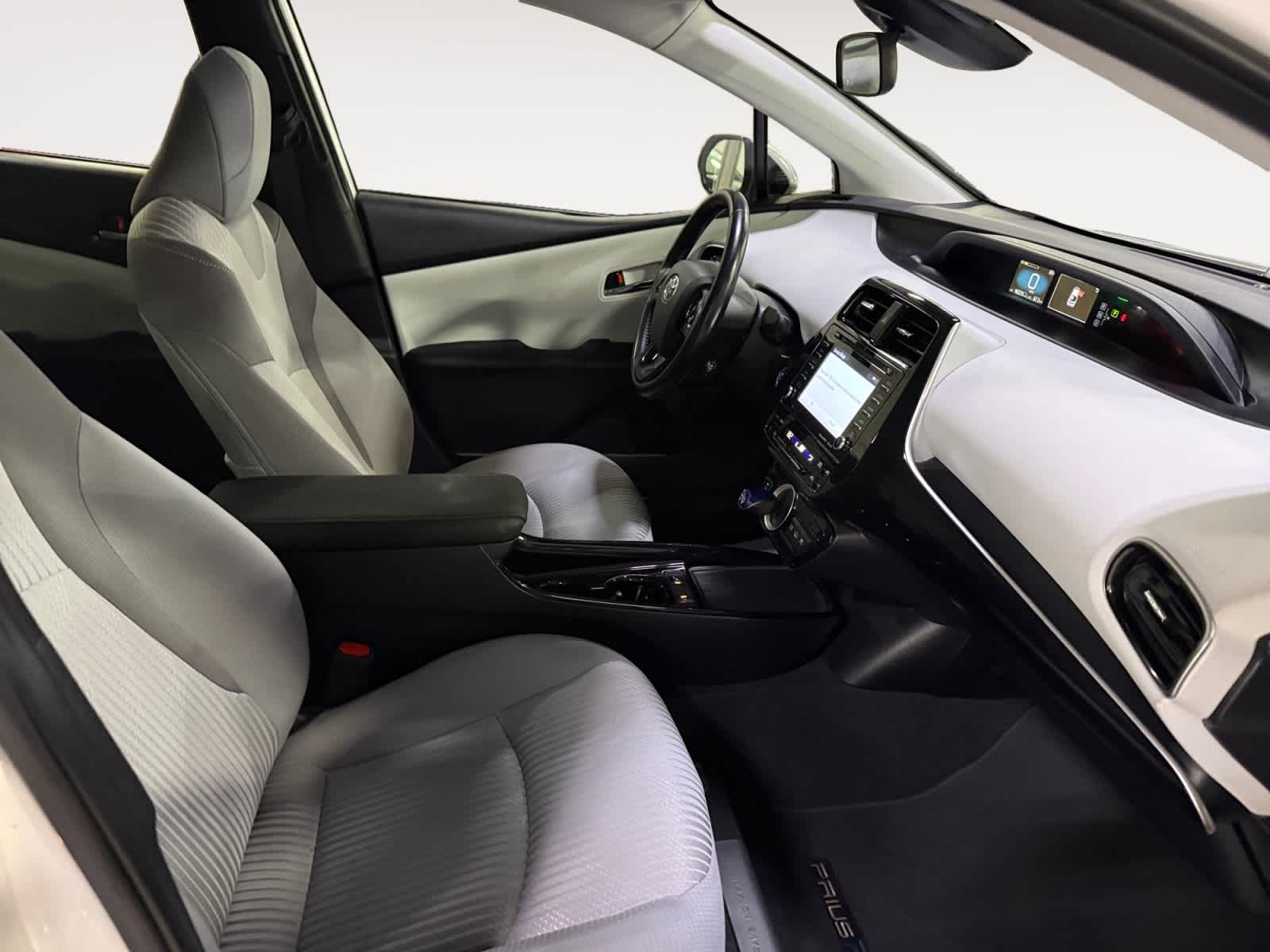 2021 Toyota Prius Prime LE