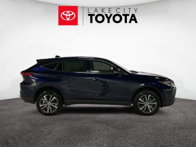 2022 Toyota Venza LE