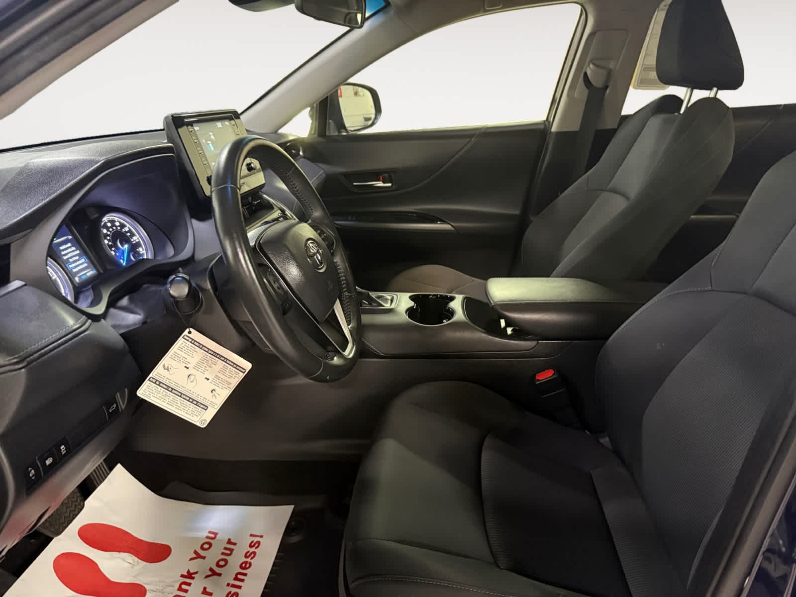 2022 Toyota Venza LE