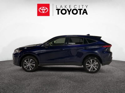 2022 Toyota Venza LE