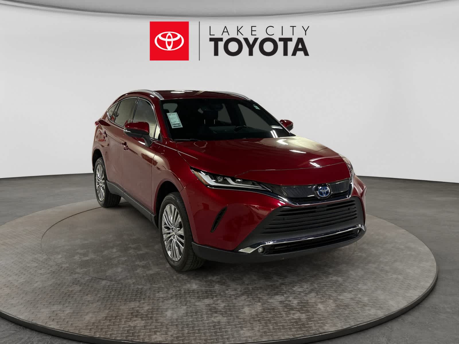 2023 Toyota Venza XLE
