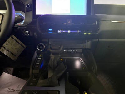2027 Toyota Land Cruiser 4WD (Natl)