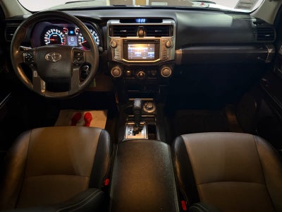 2016 Toyota 4Runner SR5 Premium