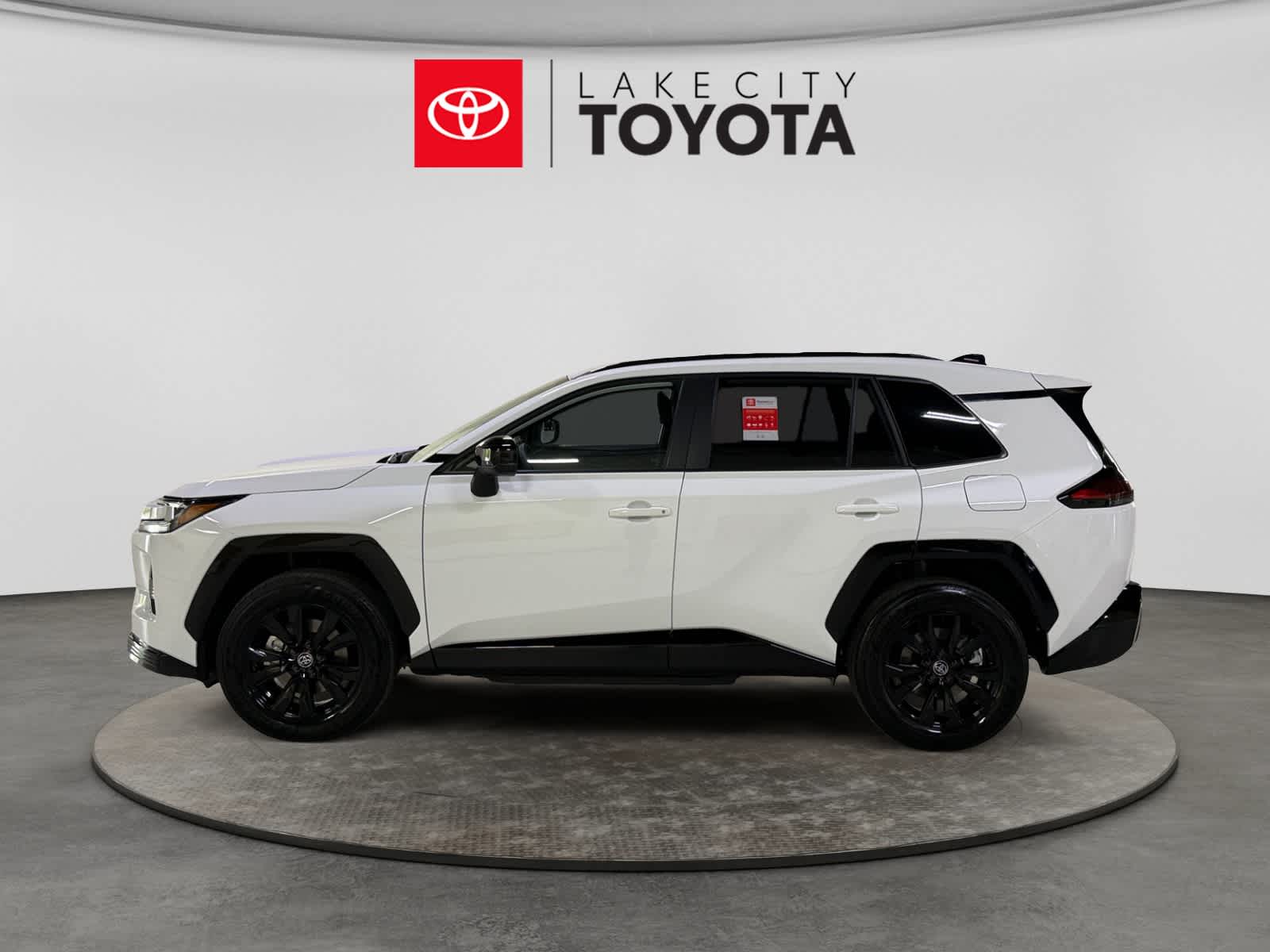 2026 Toyota RAV4 Plug-In Hybrid SE