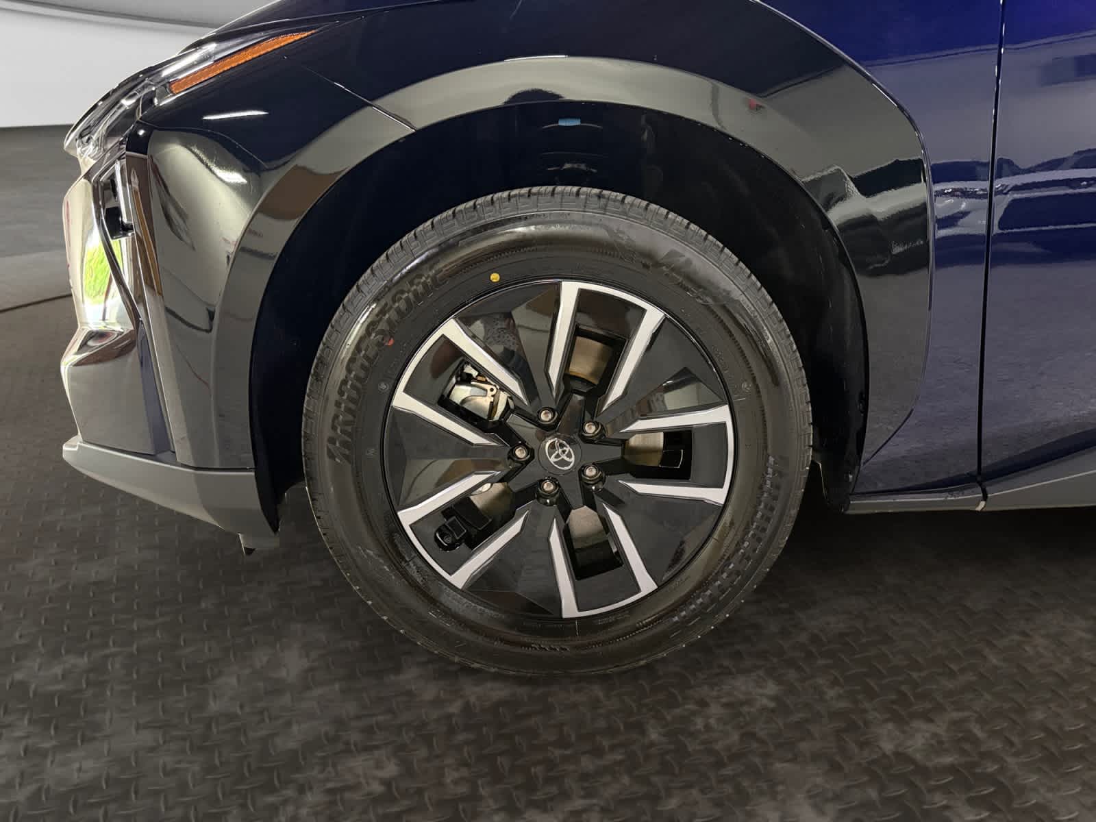 2026 Toyota bZ XLE Plus