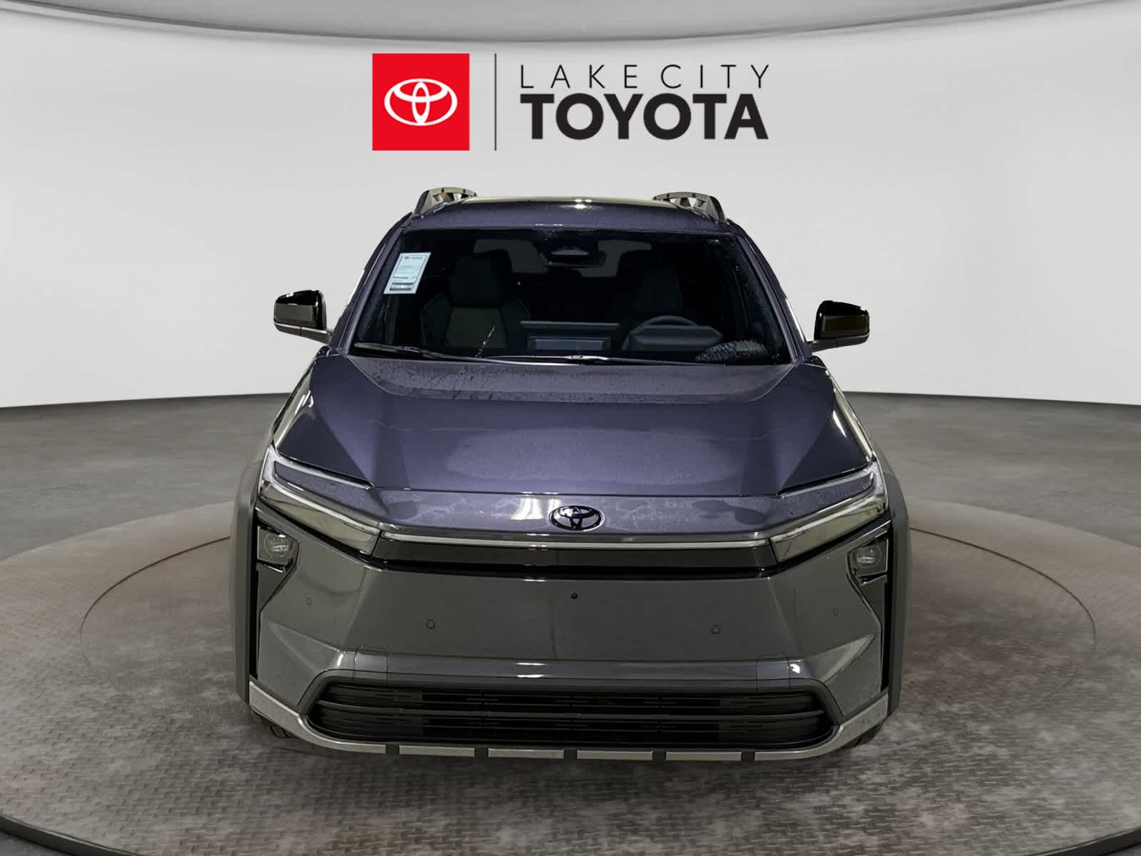 2026 Toyota bZ Woodland AWD (Natl)