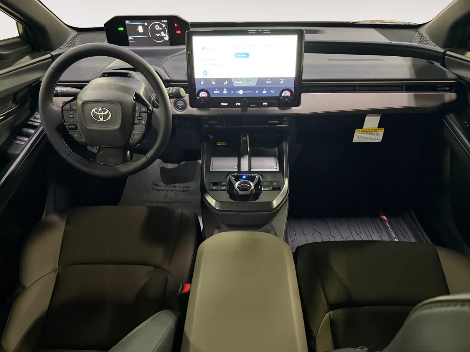 2026 Toyota bZ Woodland AWD (Natl)