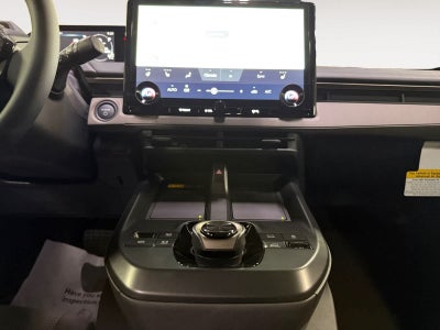2026 Toyota bZ Woodland AWD (Natl)