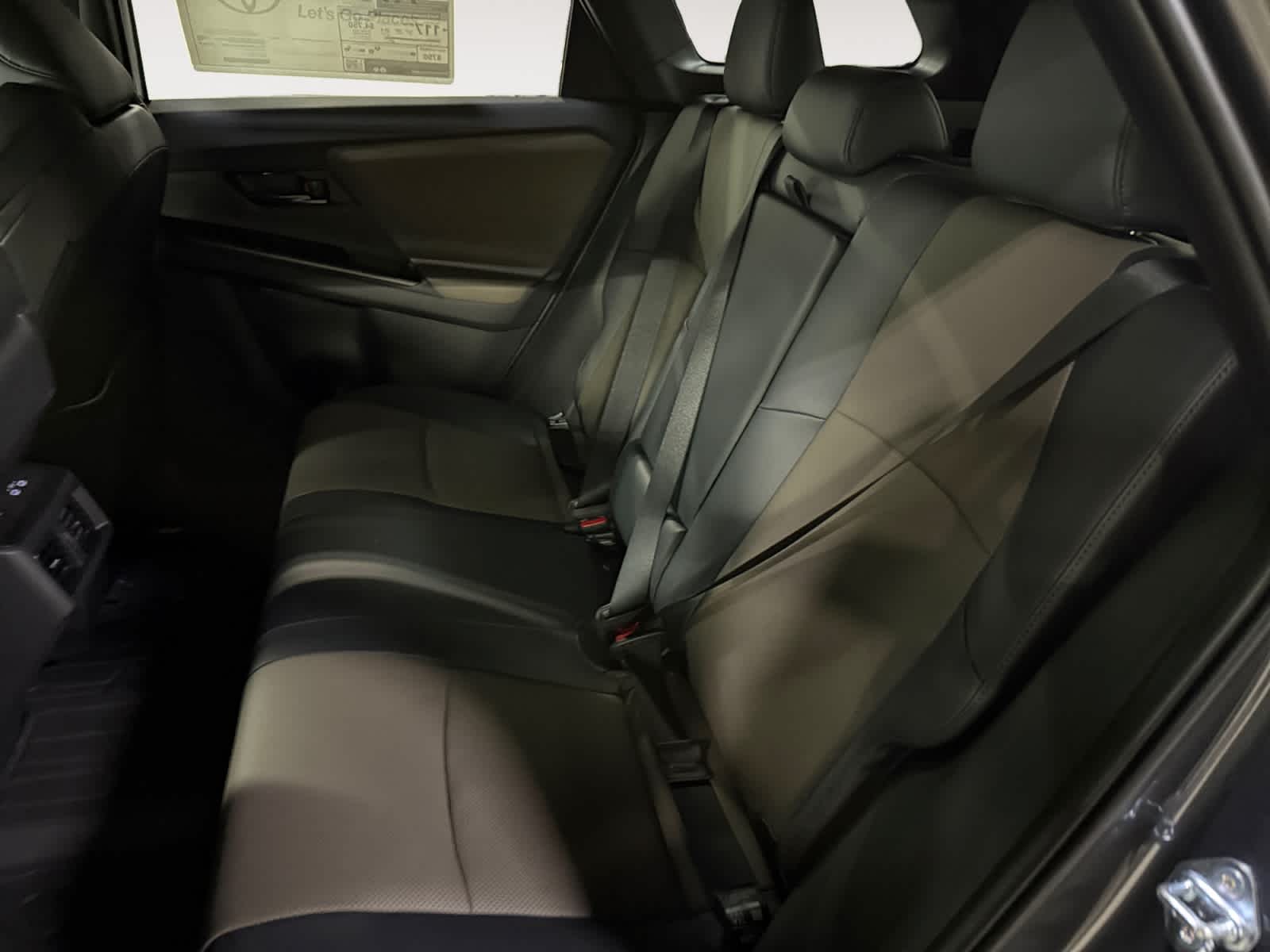 2026 Toyota bZ Woodland AWD (Natl)