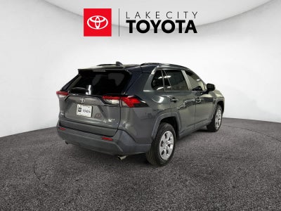 2020 Toyota RAV4 LE