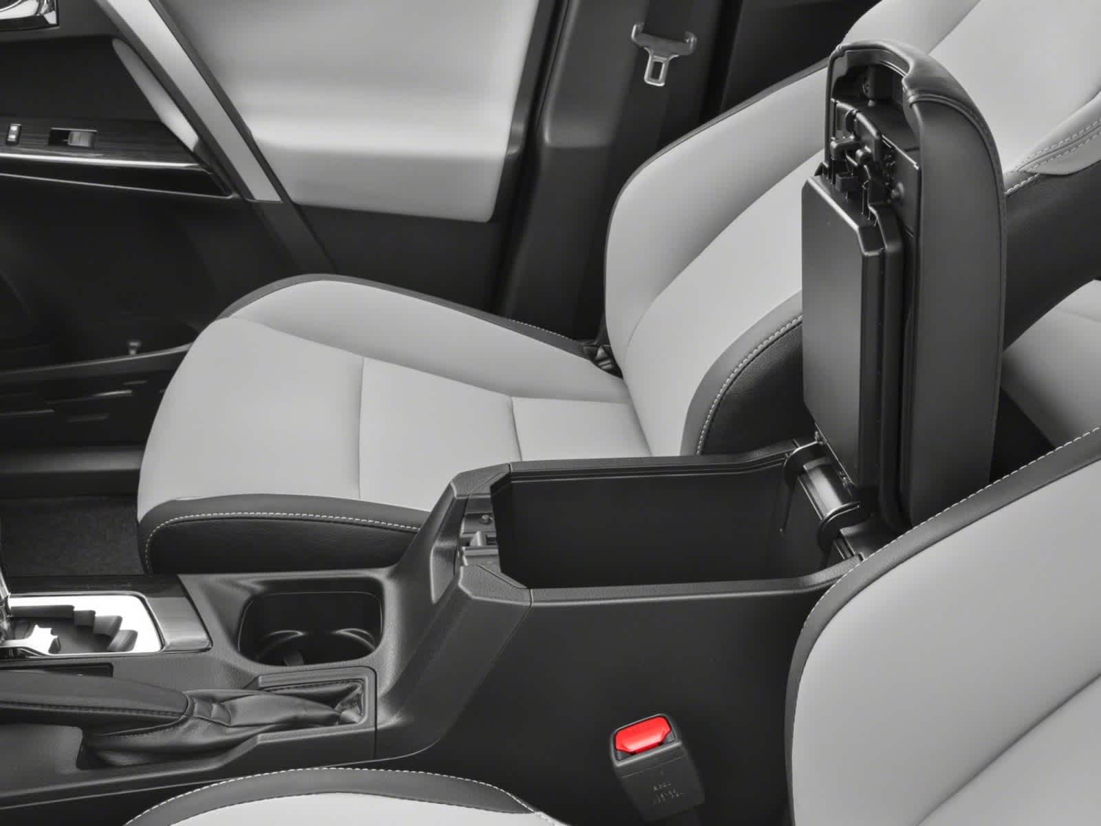 2018 Toyota RAV4 SE