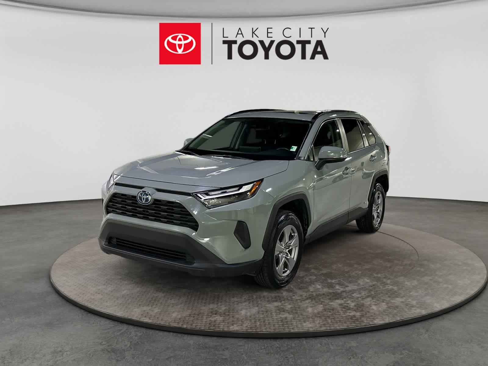 2023 Toyota RAV4 Hybrid XLE