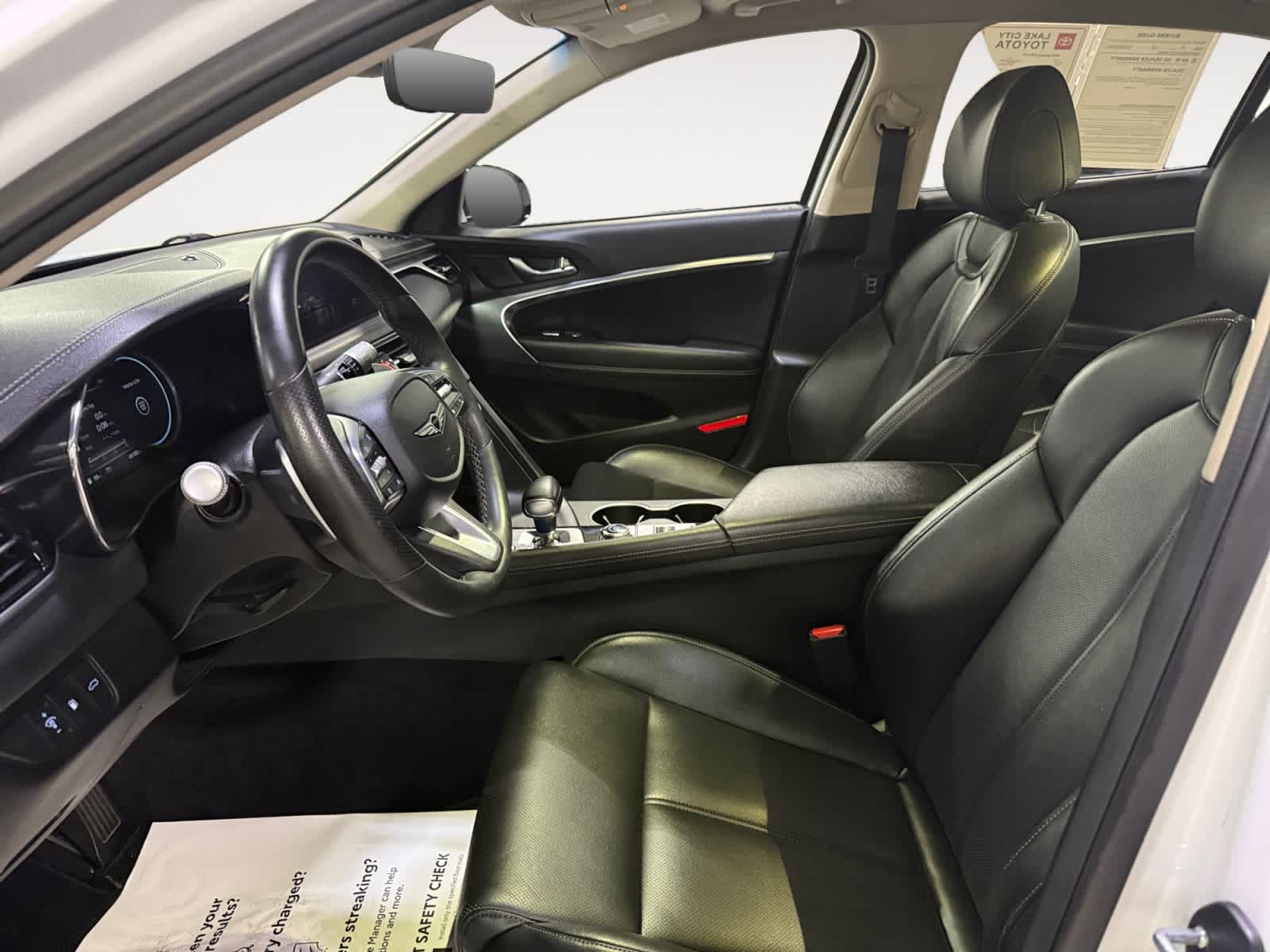 2025 Genesis G70 2.5T