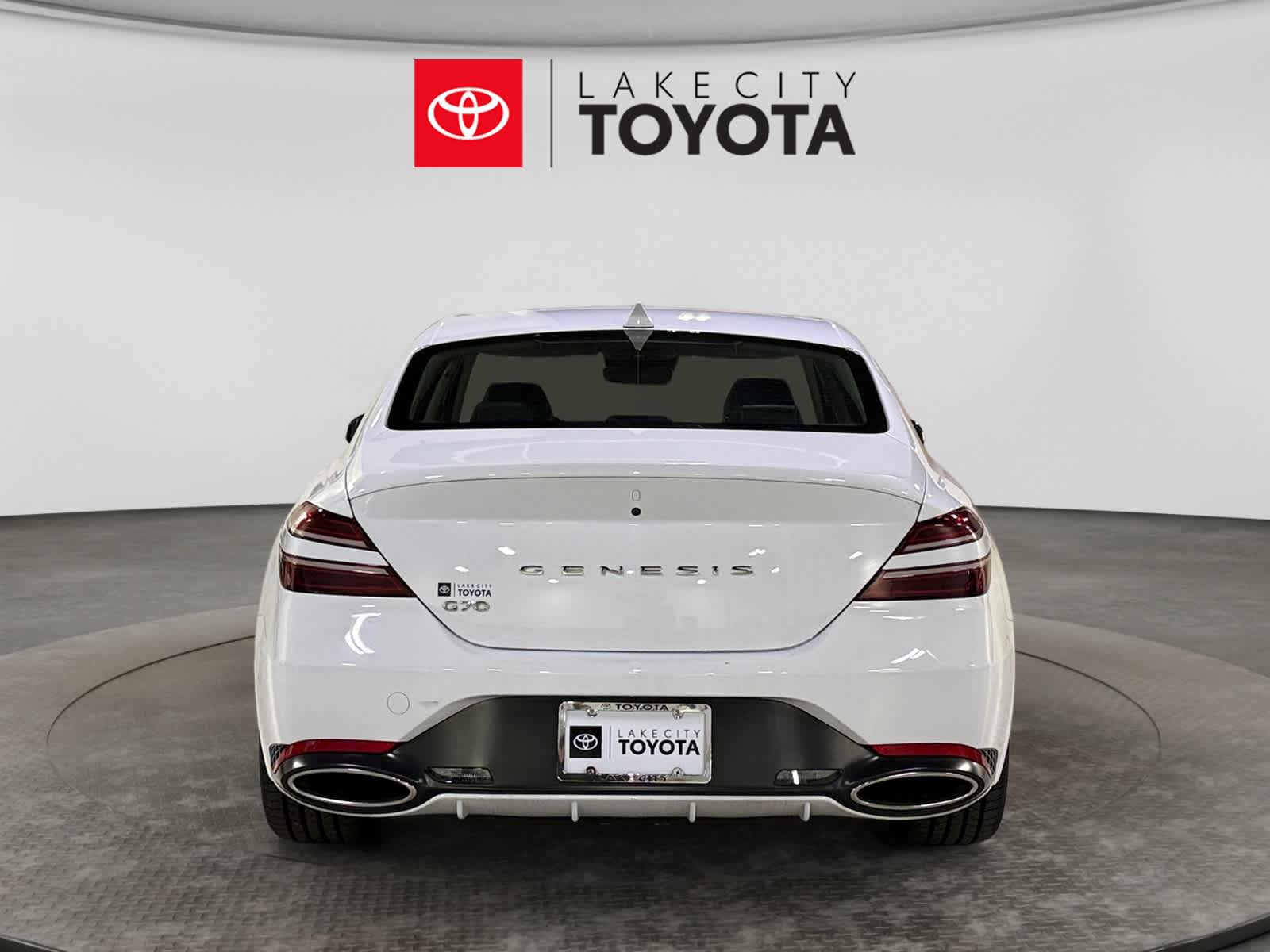 2025 Genesis G70 2.5T