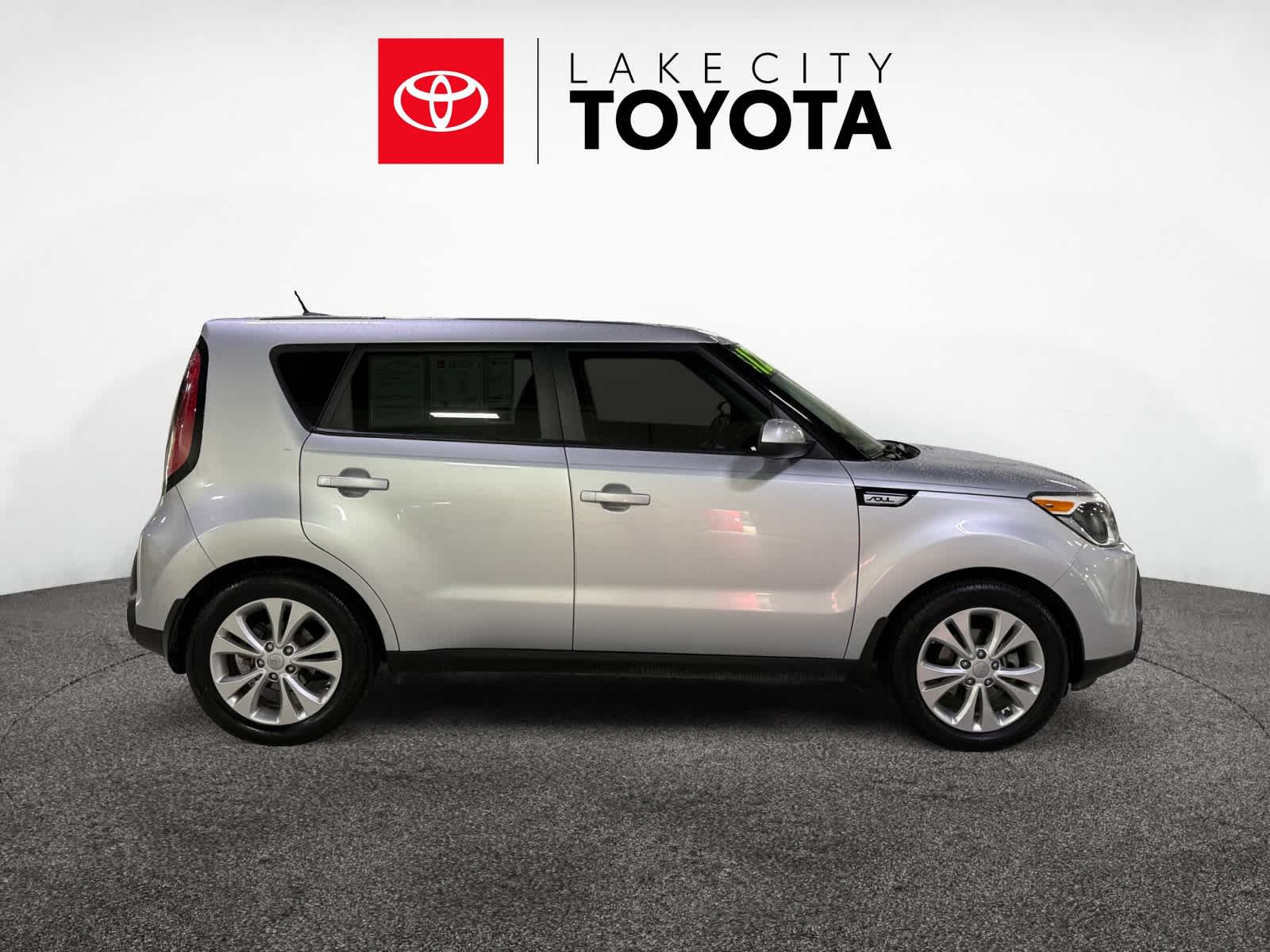 2015 Kia Soul +