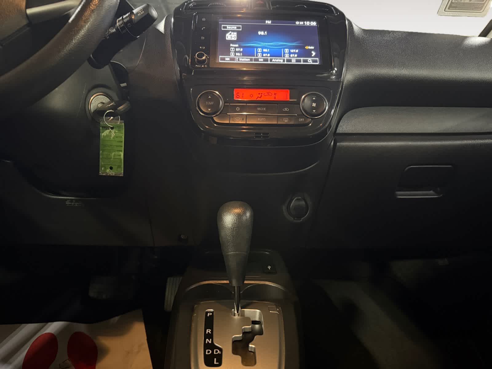 2024 Mitsubishi Mirage ES