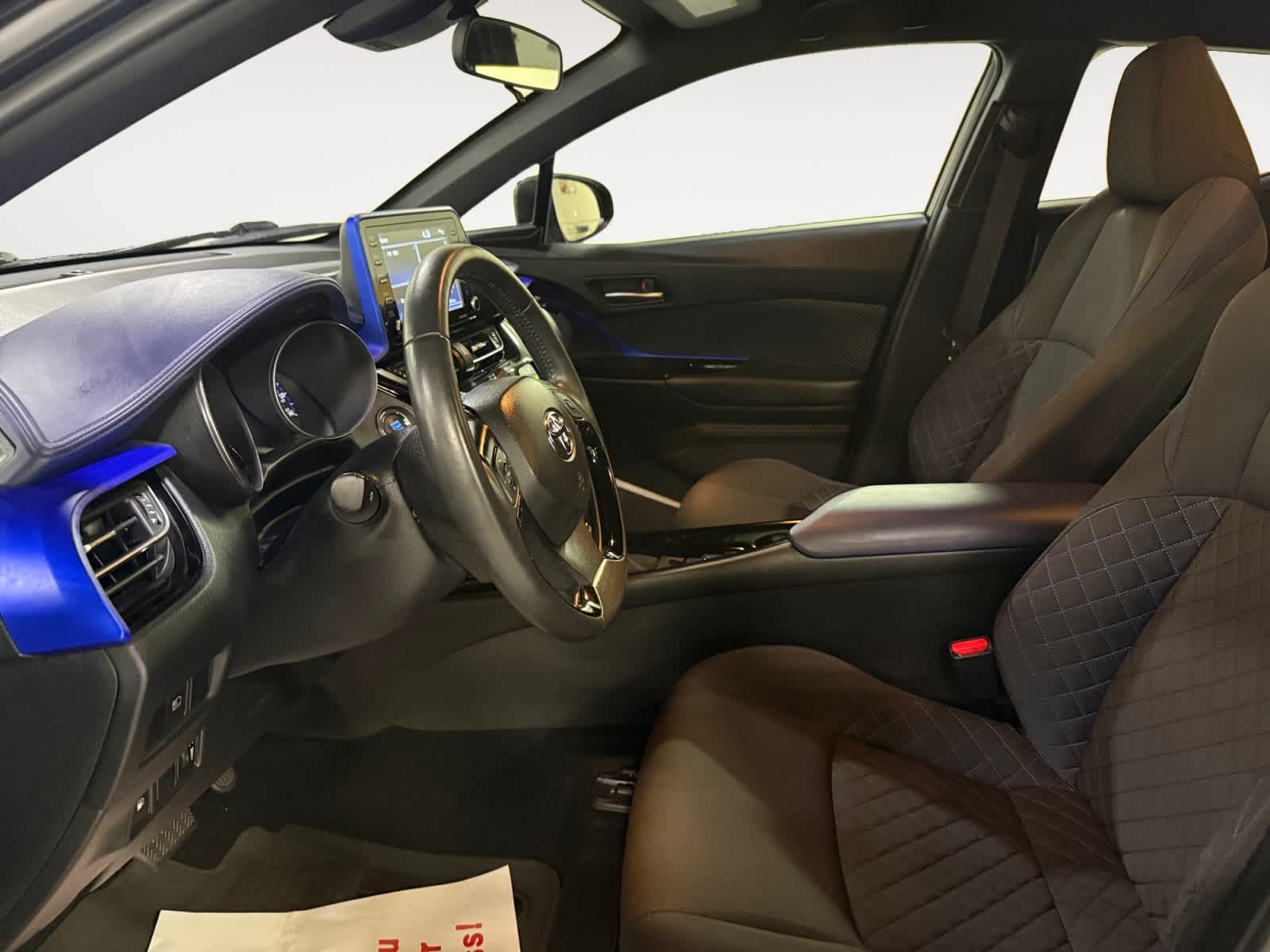 2020 Toyota C-HR XLE