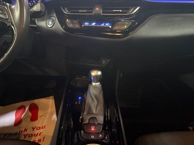 2020 Toyota C-HR XLE