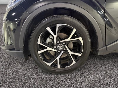 2020 Toyota C-HR XLE