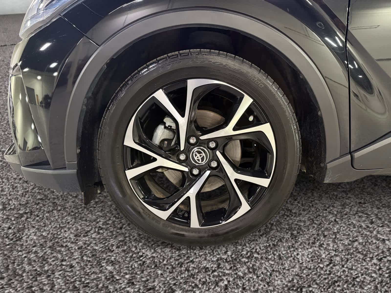 2020 Toyota C-HR XLE