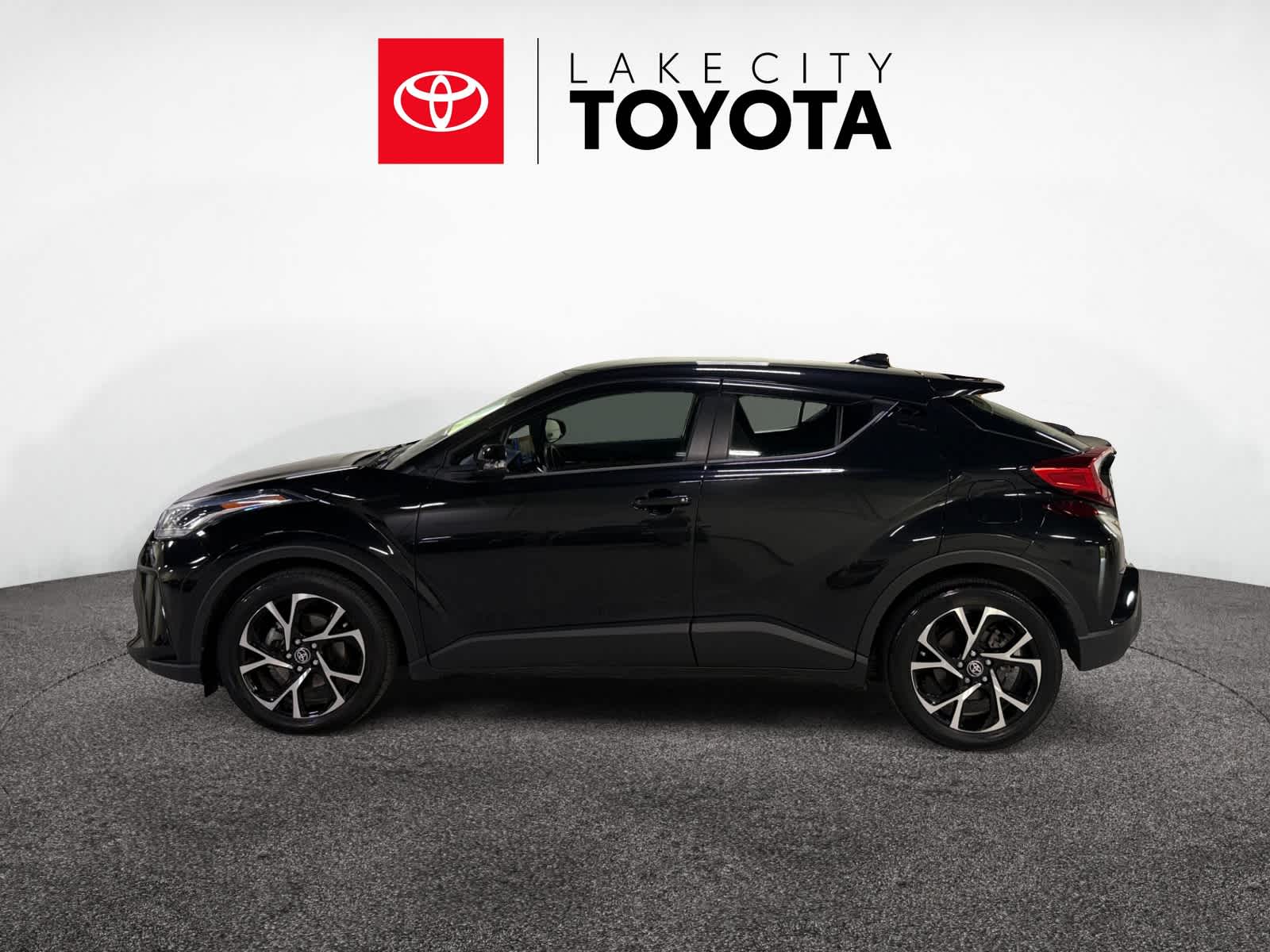 2020 Toyota C-HR XLE